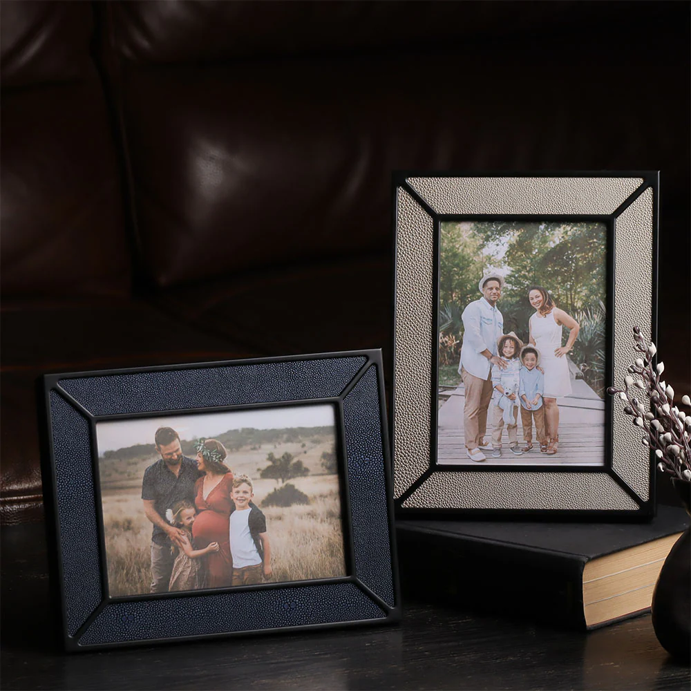 Vera Photo Frame Large - Blue Black - Image 8